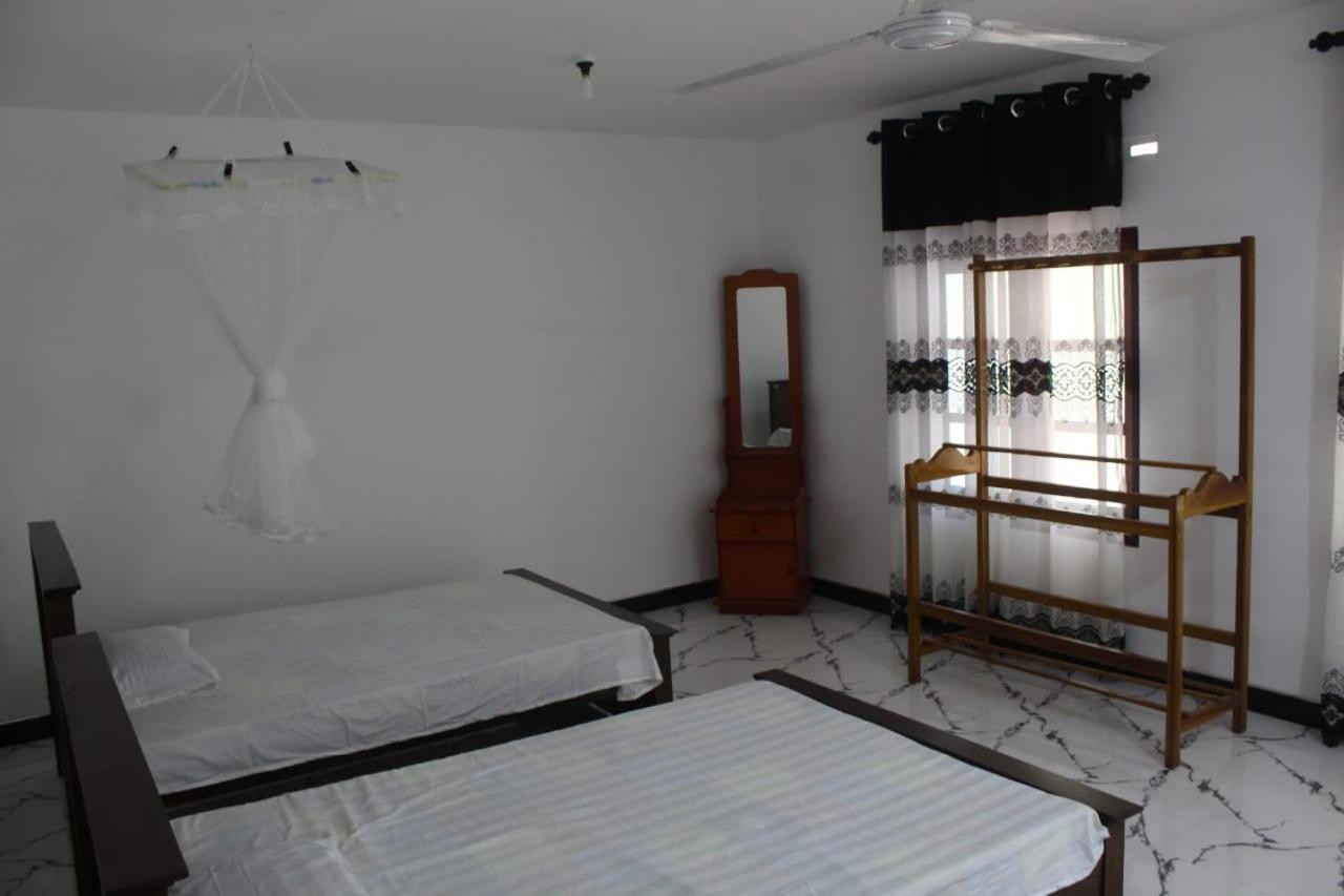 Hikkaduwa Rest Otel Mailagamuwa Dış mekan fotoğraf