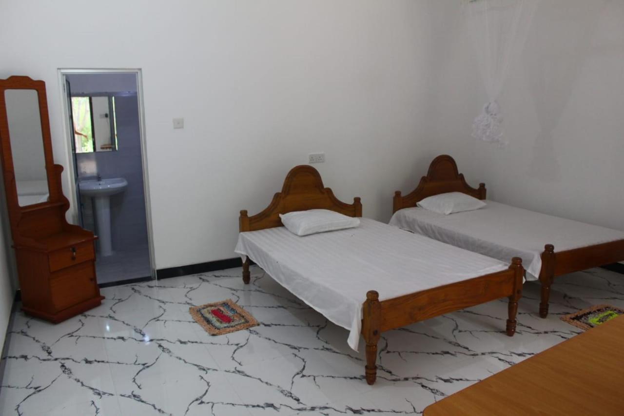 Hikkaduwa Rest Otel Mailagamuwa Dış mekan fotoğraf