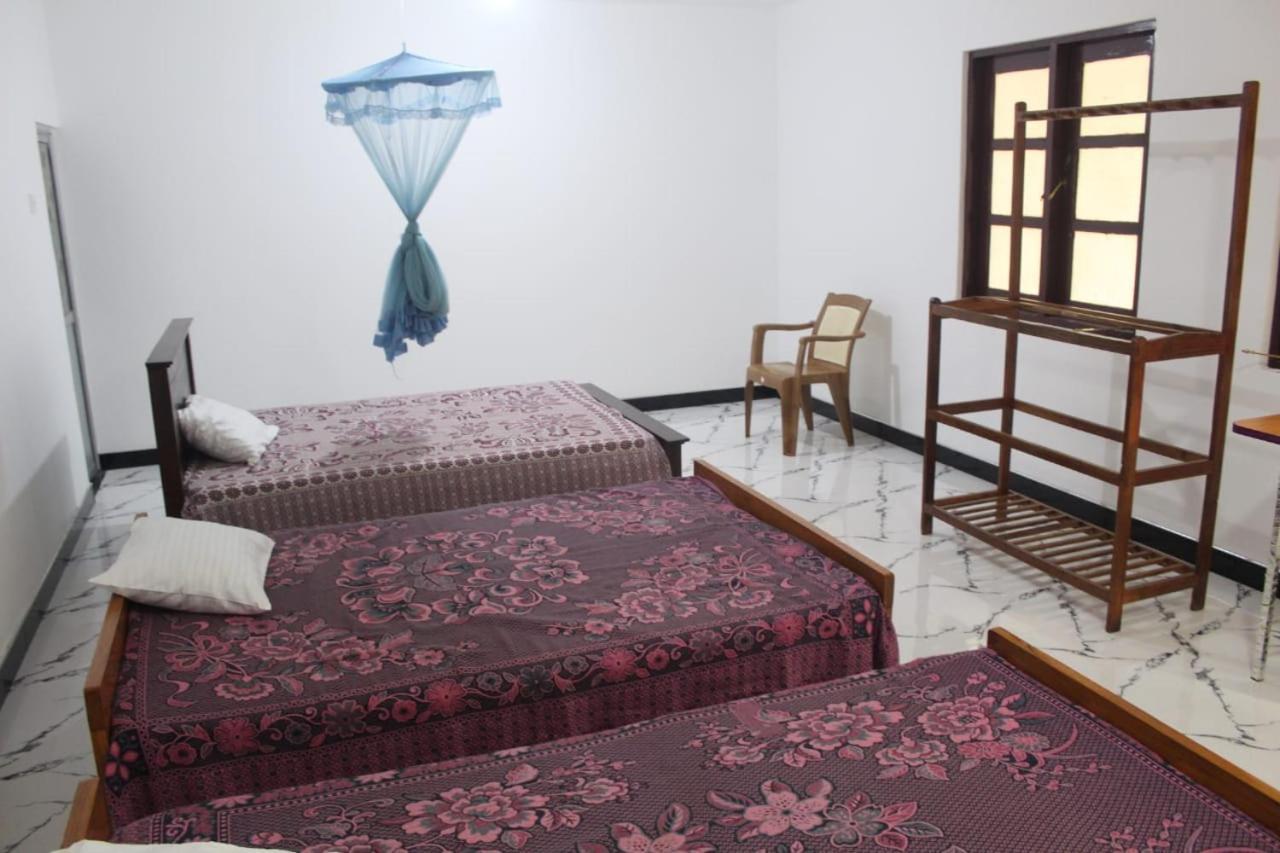 Hikkaduwa Rest Otel Mailagamuwa Dış mekan fotoğraf