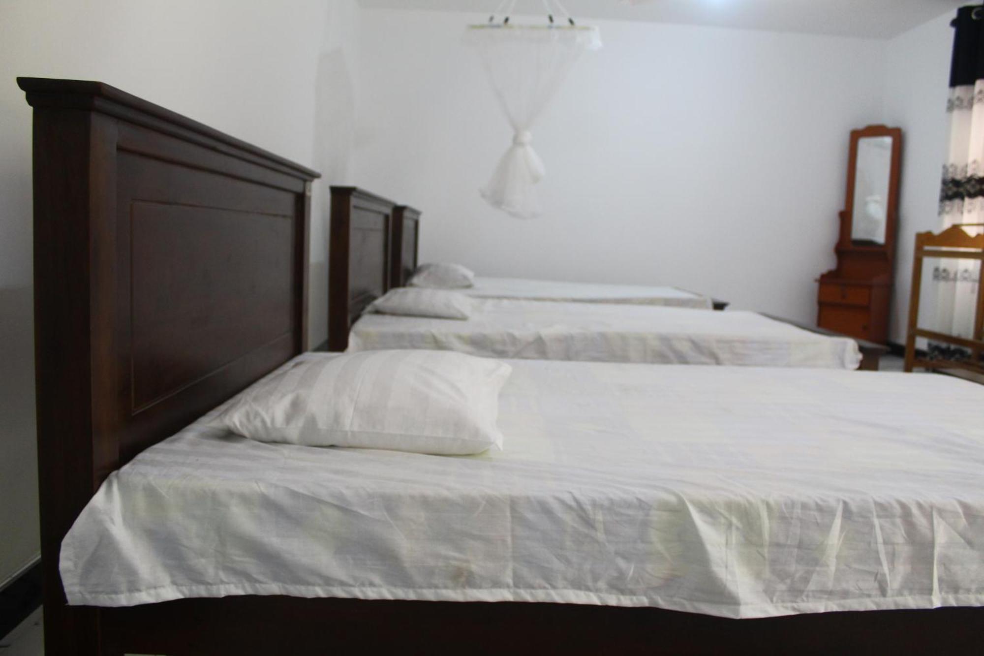 Hikkaduwa Rest Otel Mailagamuwa Oda fotoğraf